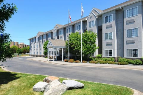 Property building, On site