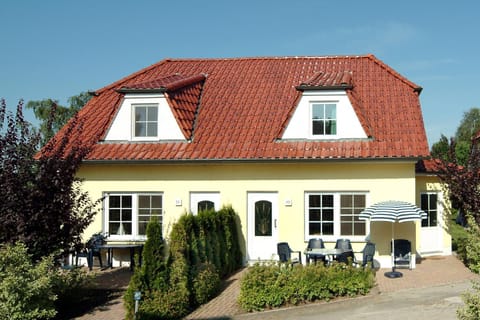 Am Deich 50 House in Zingst