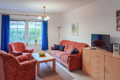 Am Deich 40 House in Zingst