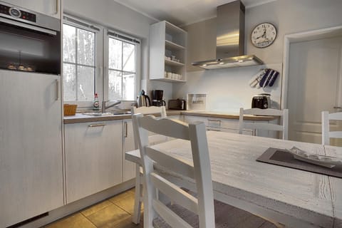 Am Deich 43 House in Zingst