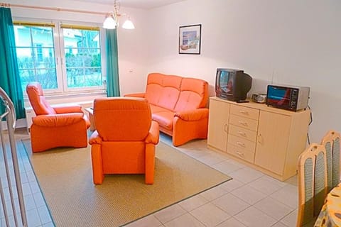 Am Deich 46 House in Zingst