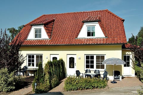 Am Deich 41 House in Zingst