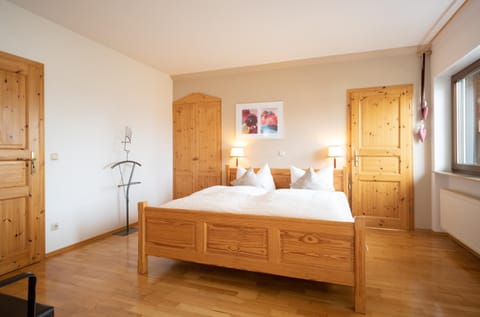 Gästehaus Heintz Apartment in Saarland, 66, Germany