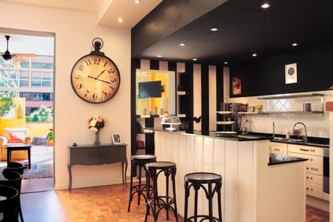 Kitchen or kitchenette, Decorative detail, Dining area