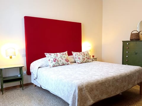 Mama Babylon Bed and Breakfast in Olbia