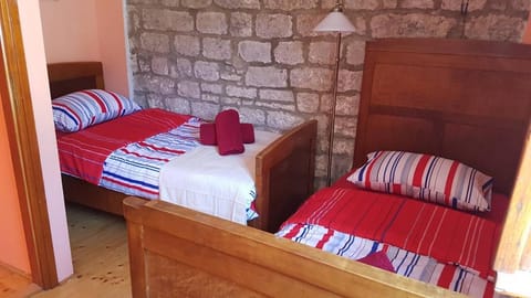 Mama's & Papa's house House in Vrboska