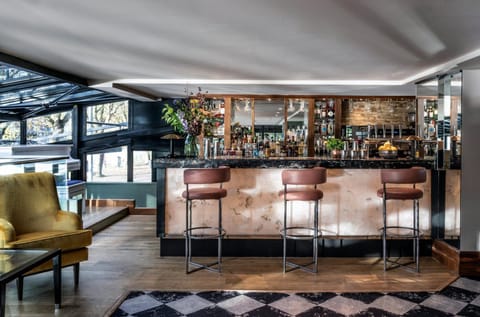 Lounge or bar