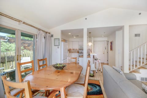 Hoopdee Scootee Suite Apartment in Saugatuck