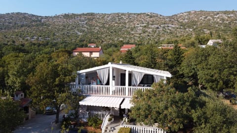 Apartment Leon Apartment in Zadar County