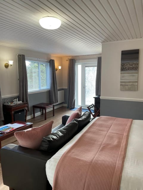 The Claymore Guest House Bed and Breakfast in Pitlochry