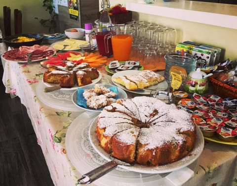 Food, Buffet breakfast