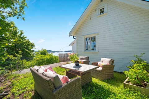 Patio, Garden, Garden view