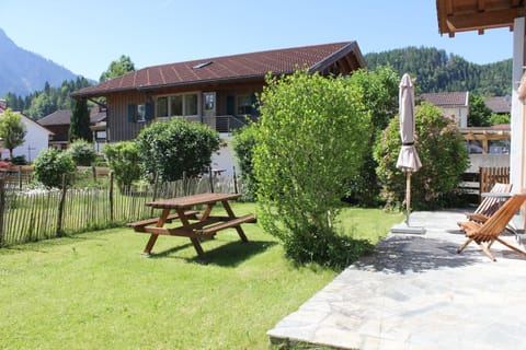 Garden, Balcony/Terrace, Seating area, Garden view