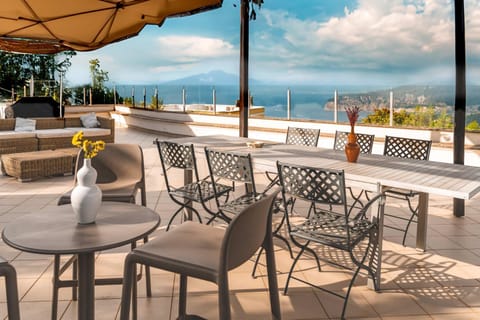 Villa Milena Modern Elegance Views and Guest Services by Feeling Italy Villa in Massa Lubrense