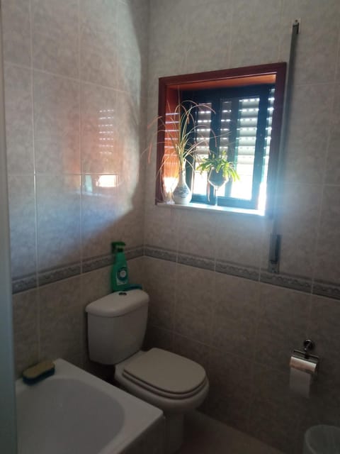 Lélé Bed and Breakfast in Vila Praia de Ancora