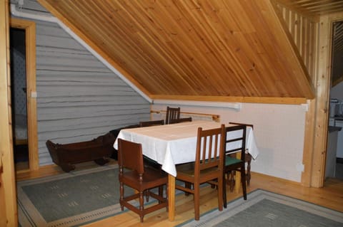 Communal lounge/ TV room, Dining area