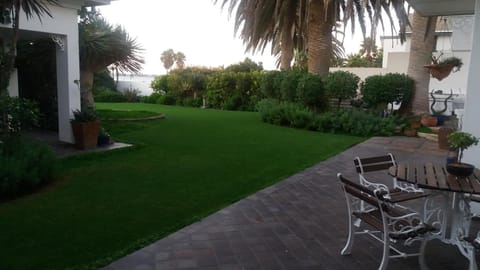 Property building, Garden