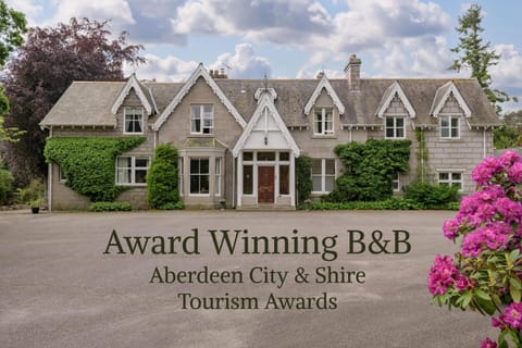 No 45, Ballater Bed and Breakfast in Ballater