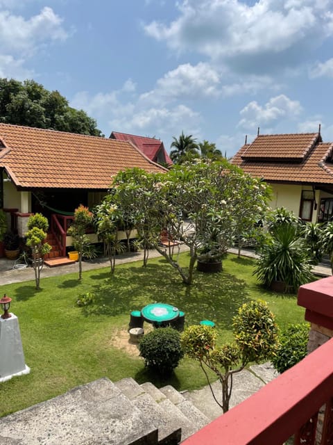 Property building, Garden, Garden view