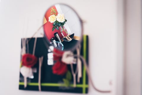 Bathroom, Decorative detail