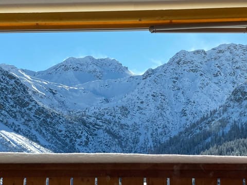 View (from property/room), Mountain view