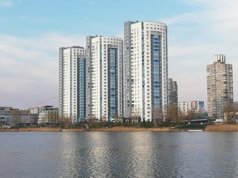 Nearby landmark