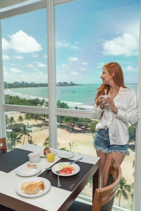 Natural landscape, Food and drinks, Sea view