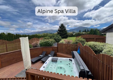 Patio, Hot Tub