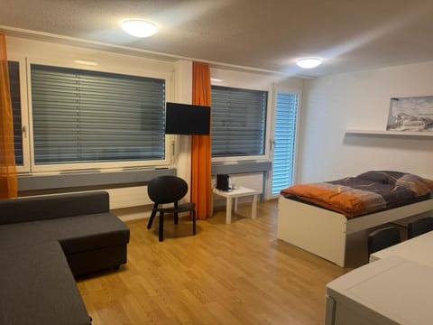 Anstatthotel Zug - app self-check-in Apartment hotel in Zug