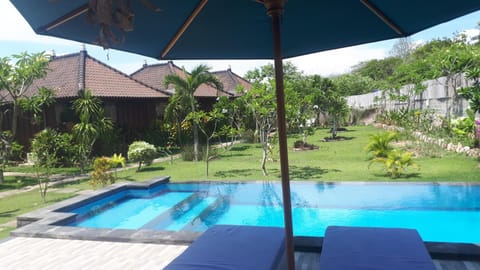 Gatri Hut Bed and Breakfast in Nusapenida