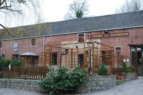 Hotel Restaurant La Ferme de Grambais Hotel in Wallonia, Belgium
