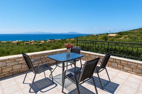 Dining area, Sea view