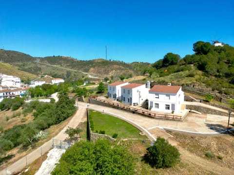 Bird's eye view, Canoeing, Hiking, Landmark view, Mountain view, River view, Swimming pool, Open Air Bath