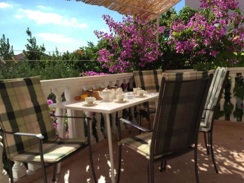 Balcony/Terrace, Balcony/Terrace