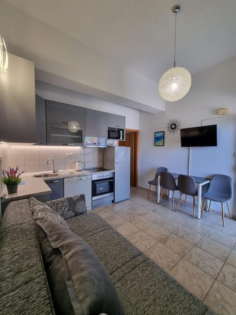 Apartmani Marić Apartment in Brela