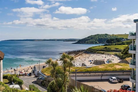 Natural landscape, Beach, Sea view, Location