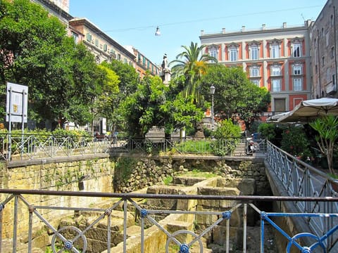 Neighbourhood