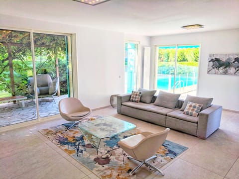 Living room, Seating area, Garden view
