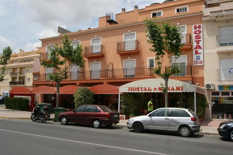 Hostal Sunami Bed and Breakfast in Marina Baixa