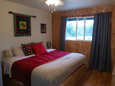 Bedroom, Garden view