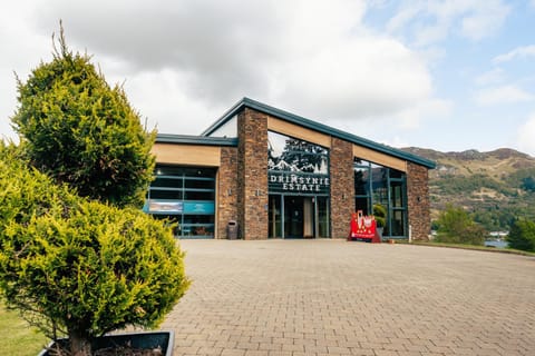 Property building, Lobby or reception