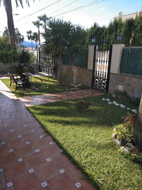 Precioso chalet en la playa de Tavernes de la Valldigna House in Ribera Baixa