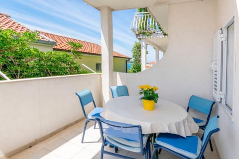Day, View (from property/room), Balcony/Terrace, Seating area
