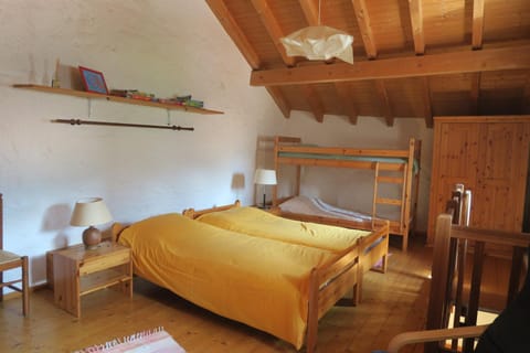 Ul Rüstic a Monte Apartment in Canton of Ticino