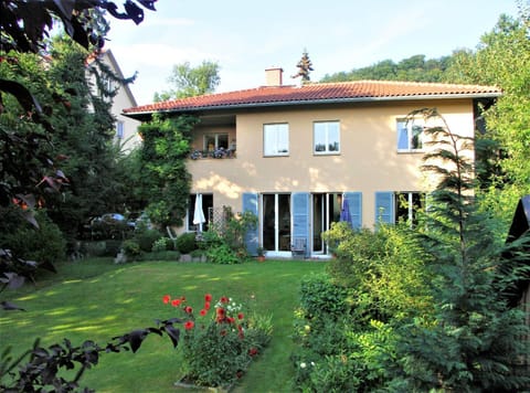 Property building, Day, Garden, Garden view