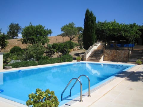Garden, Swimming pool, Swimming pool
