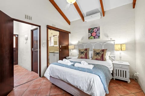Bed, Bathroom, Bedroom