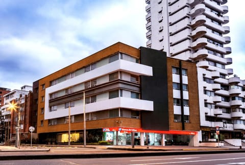 Property building, Facade/entrance, Off site