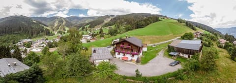 Appartement Schmiedhof Apartment in Zell am See