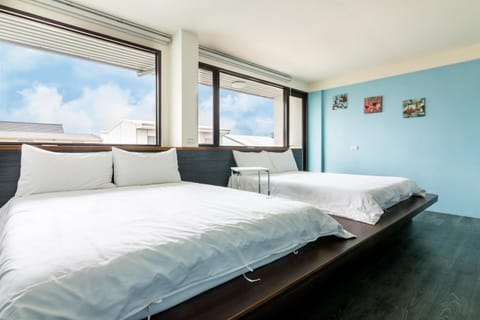 Bed, Photo of the whole room, Bedroom, Sea view
